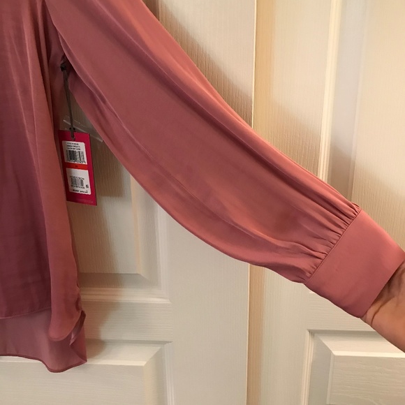 NWT Vince Camuto Grommet Collar Rose Pink Blouse - Picture 3 of 8